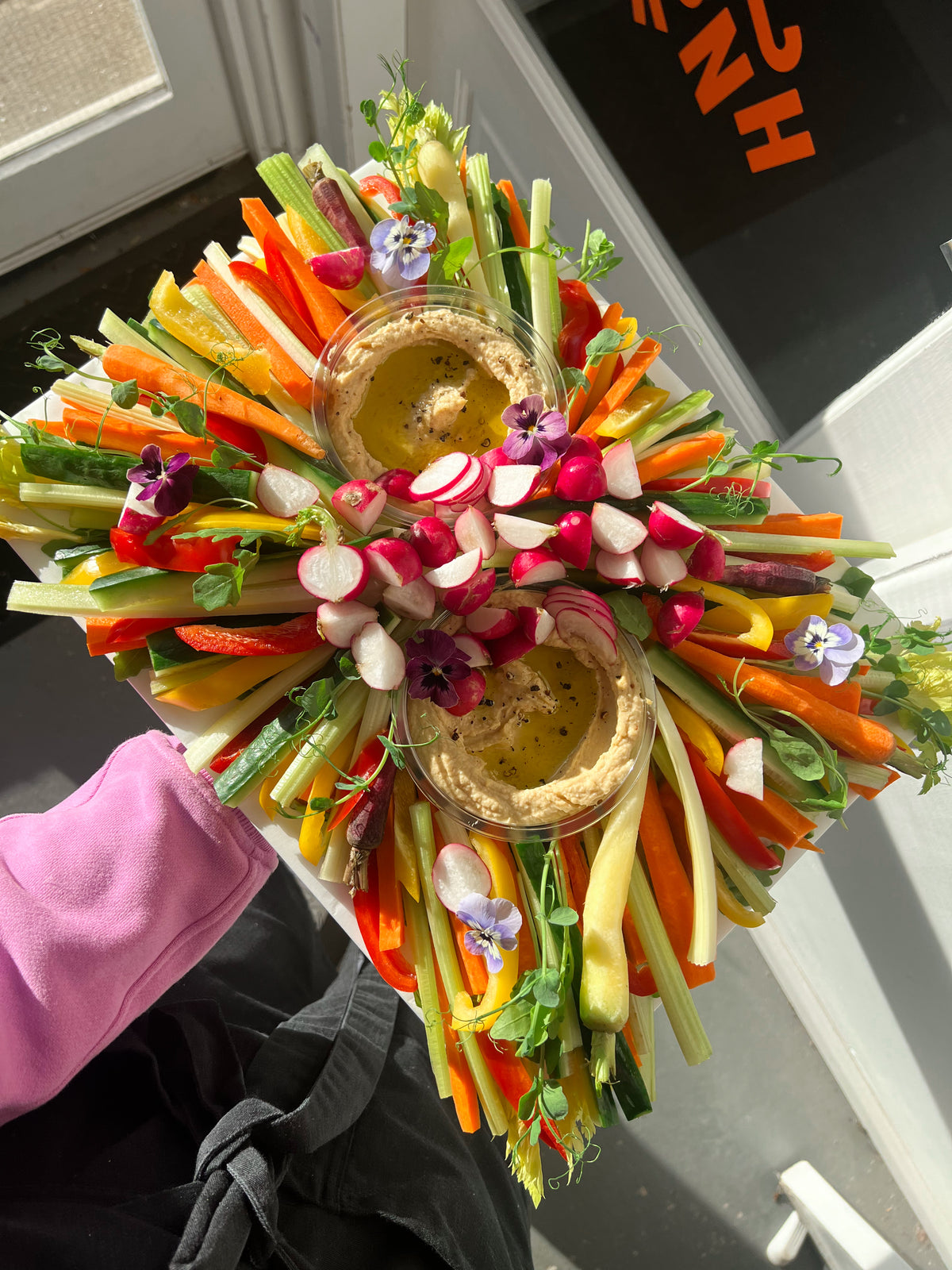 Houmous and Crudites Platter