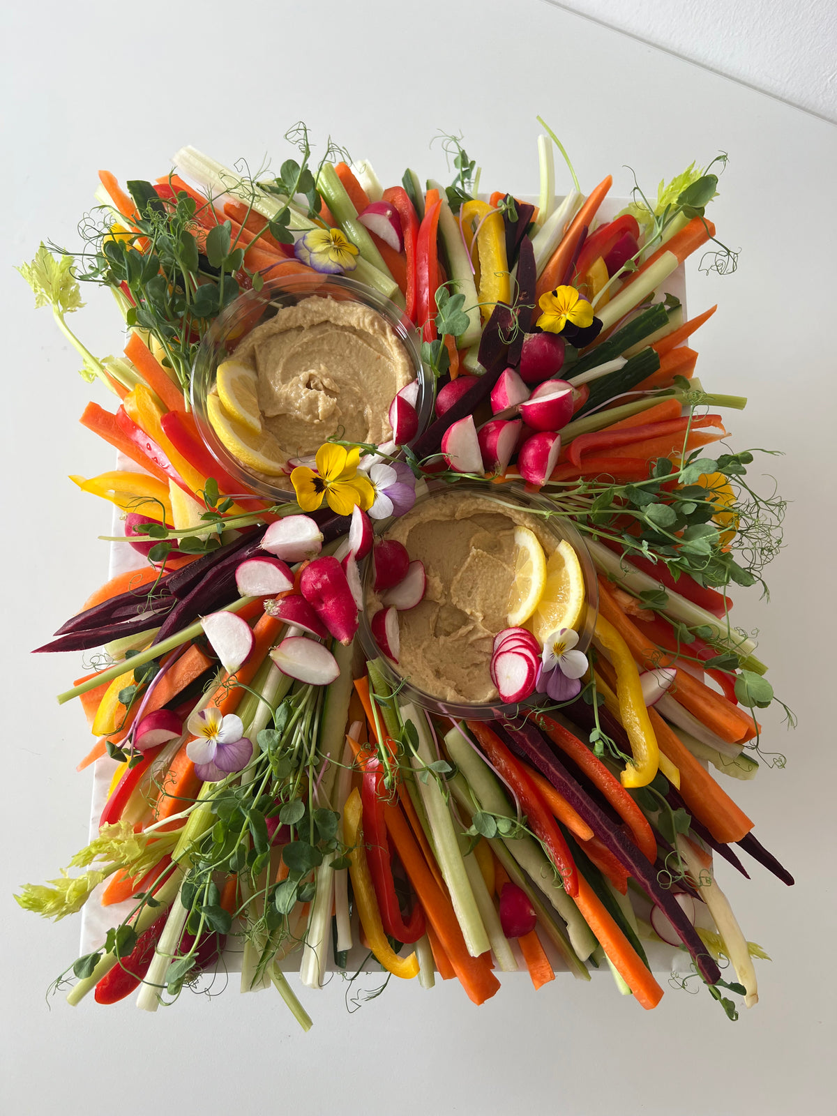 Houmous and Crudites Platter