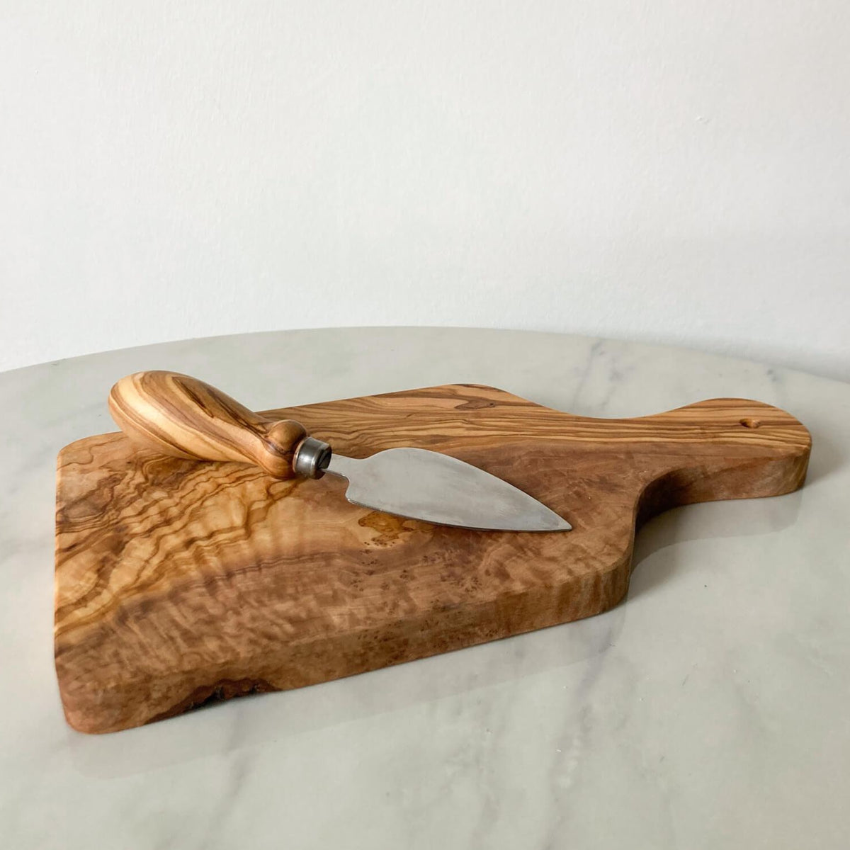 Wooden Cheeseboard and Knife Set